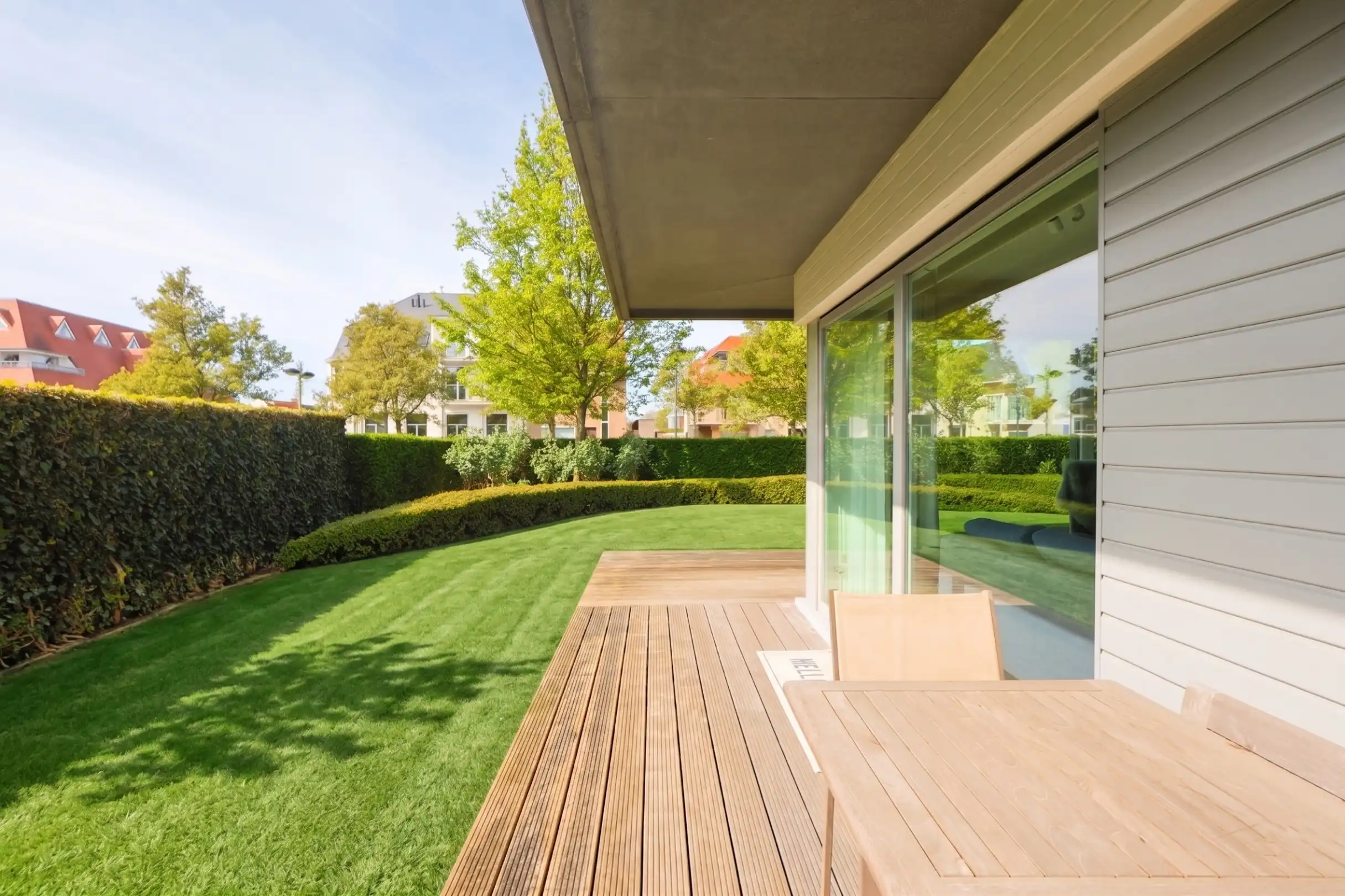 Interessante opbrengsteigendom: verhuurd appartement met tuin en garage in centrum Oostduinkerke foto 18