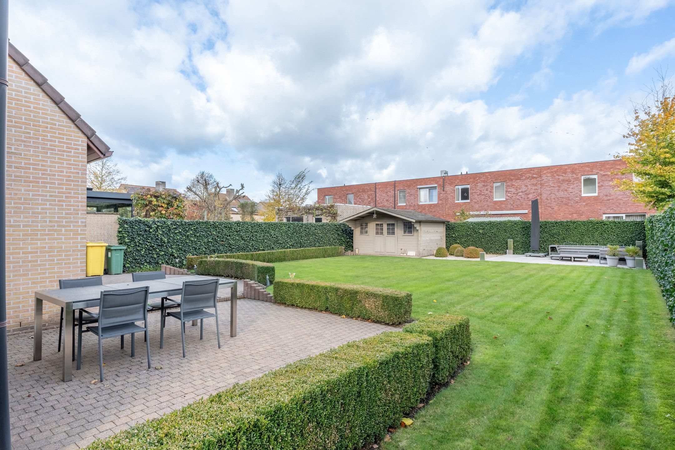 Ruime gezinswoning met 4 slpk's, tuin en garage te Turnhout. foto 30