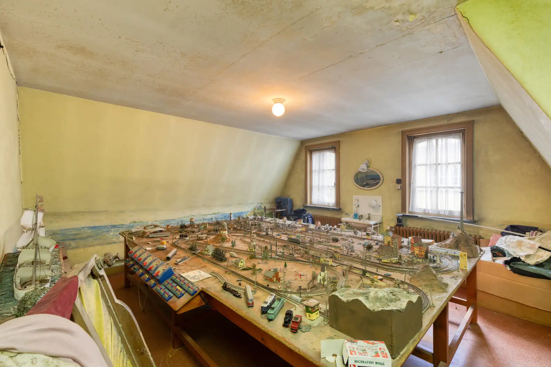 Neogotisch herenhuis op uitzonderlijke locatie foto 23