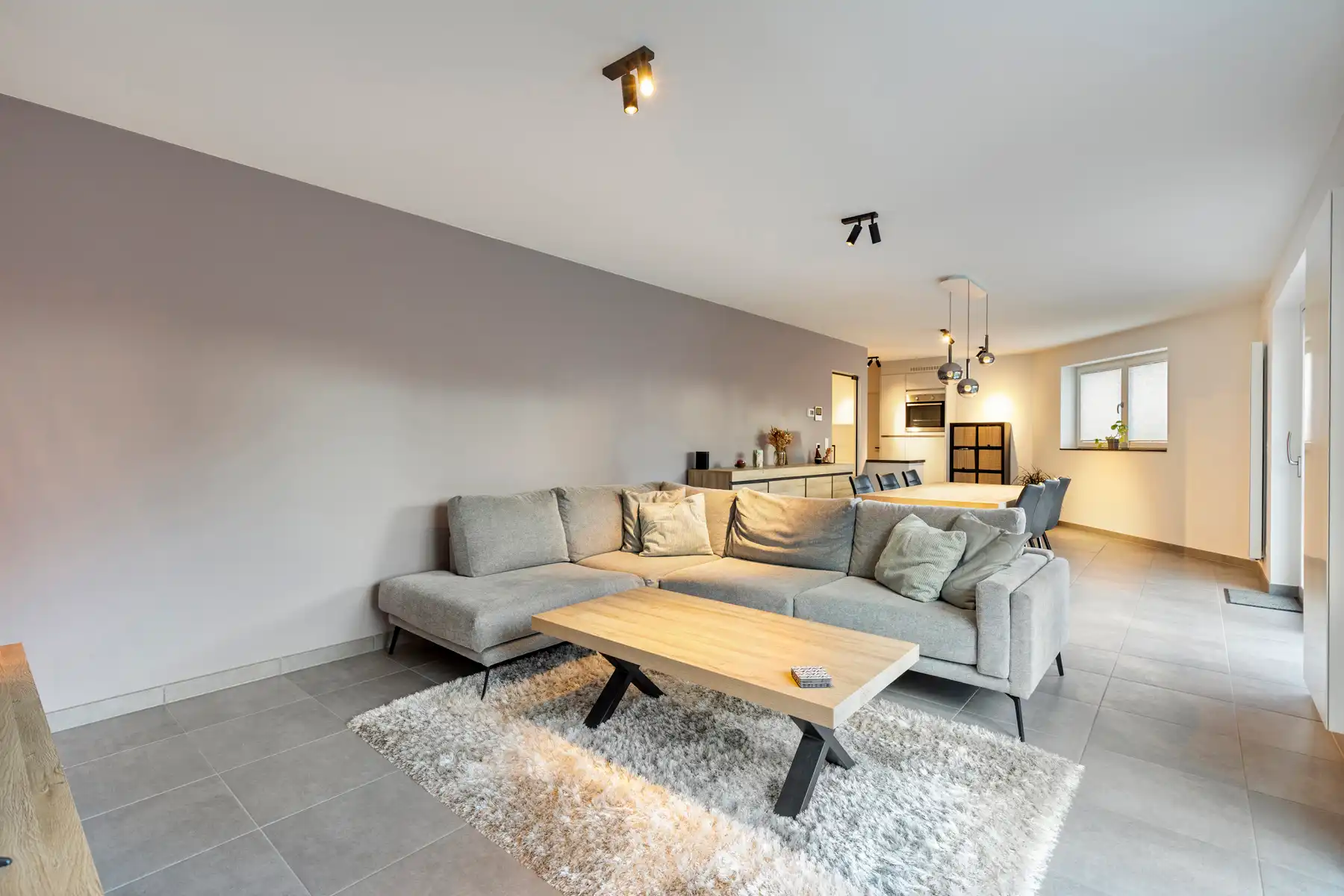 Recent GVL app met 3 slpk, tuin/terras en inclusief garage! foto 4