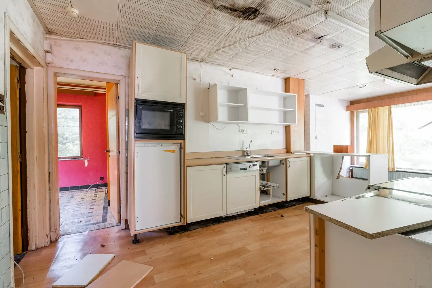 Ruime multifunctionele woning met een toonzaal en een schitterend perceel van 1108 m²! foto 19