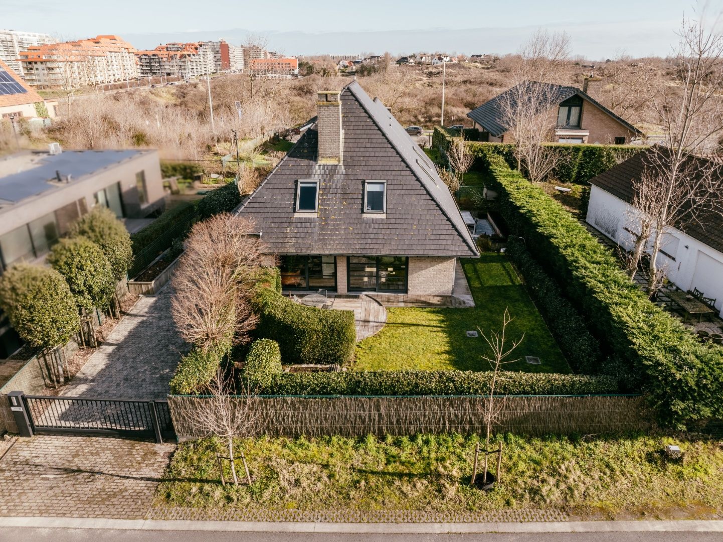 Villa vlakbij de duinen en op 350m van de zee te Groenendijk foto 22