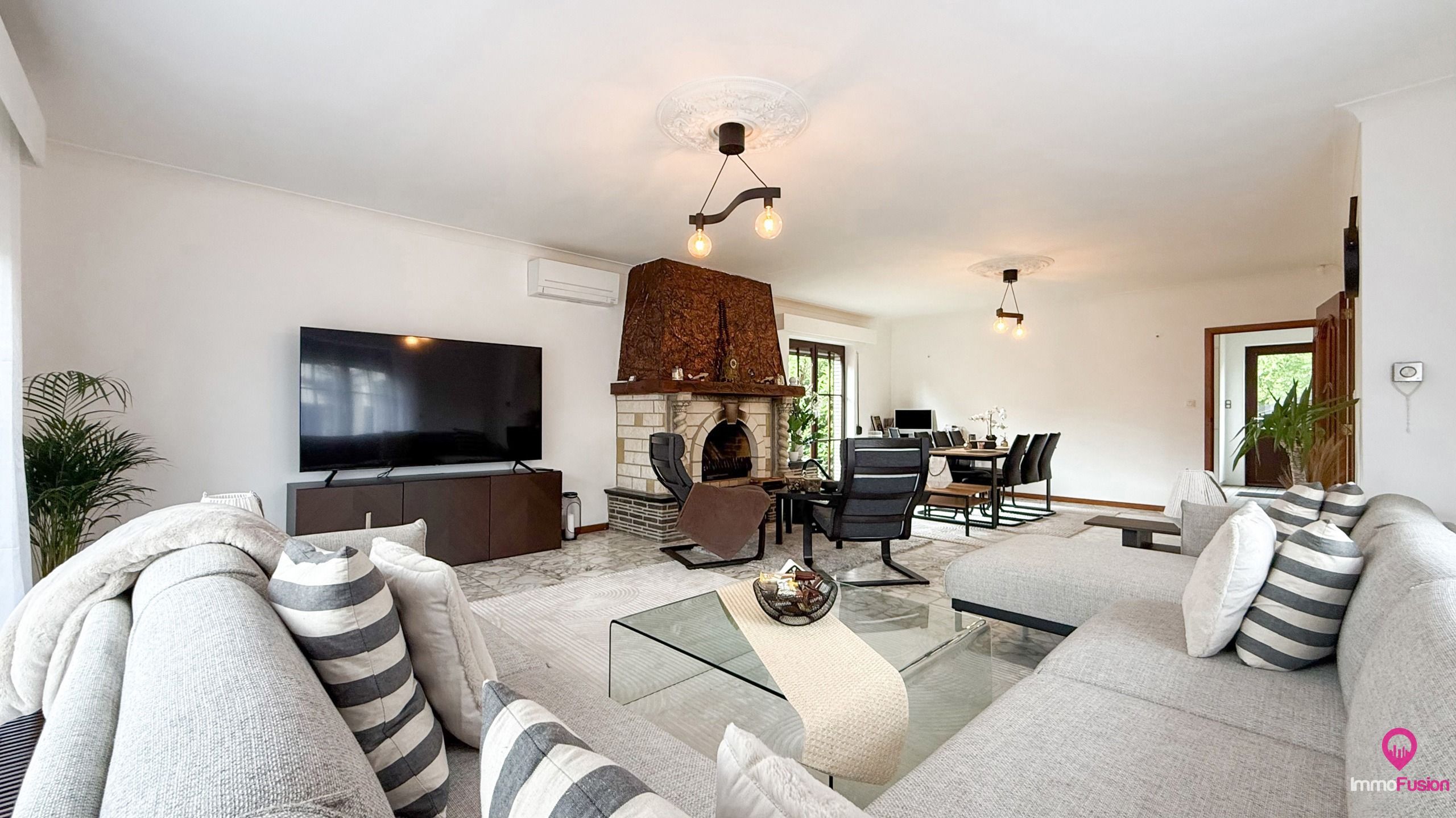 Instapklare gelijkvloerse woning met 3 slpks op 11a37ca! foto 3