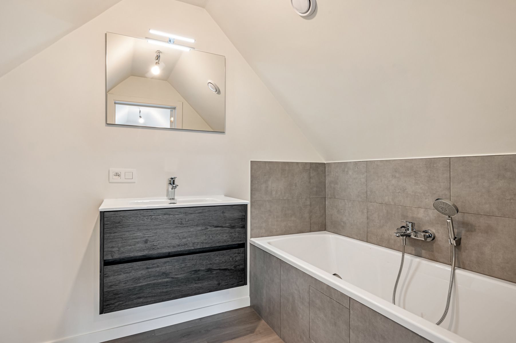 Prachtige duplex nieuwbouwappartement te huur in Idegem foto 12