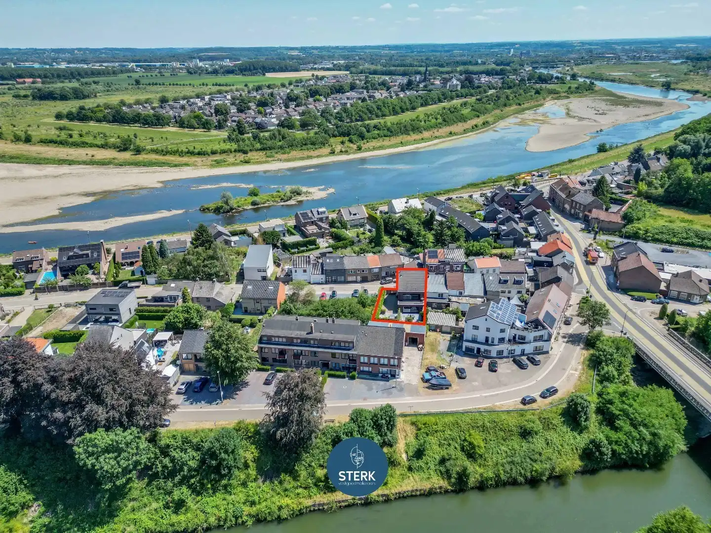 EIGENTIJDSE WONING (EPC LABEL A) MET MAASTRICHT BINNEN HANDBEREIK !  foto 27