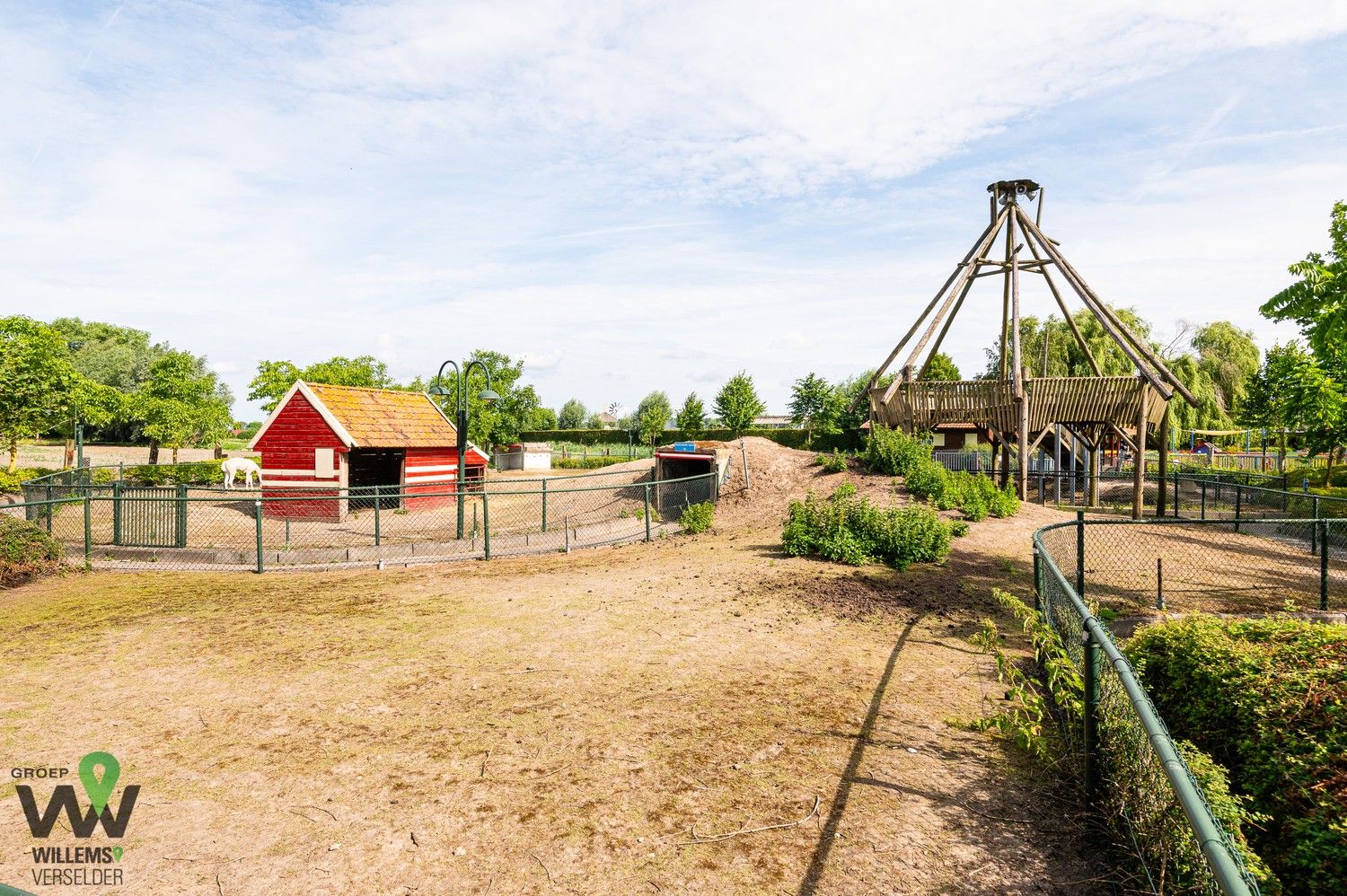 Uniek horeca geheel op 34.000m² foto 31