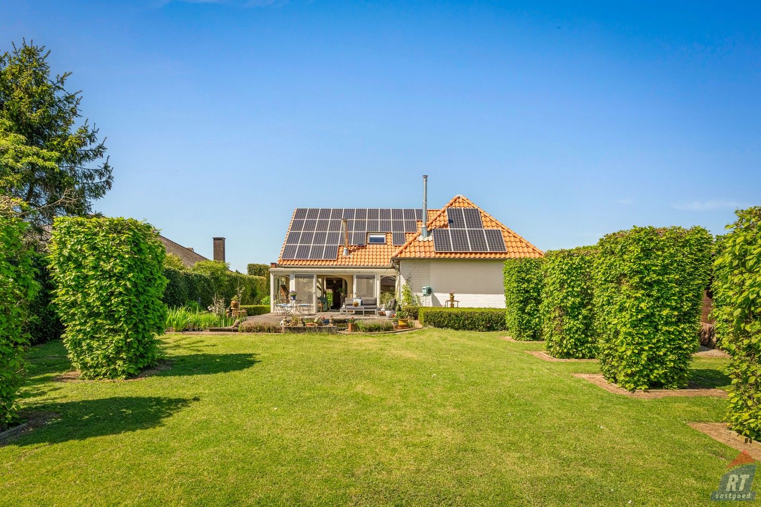 Stijlvol wonen in het groen: karaktervolle villa nabij het kasteel van Ordingen foto 22