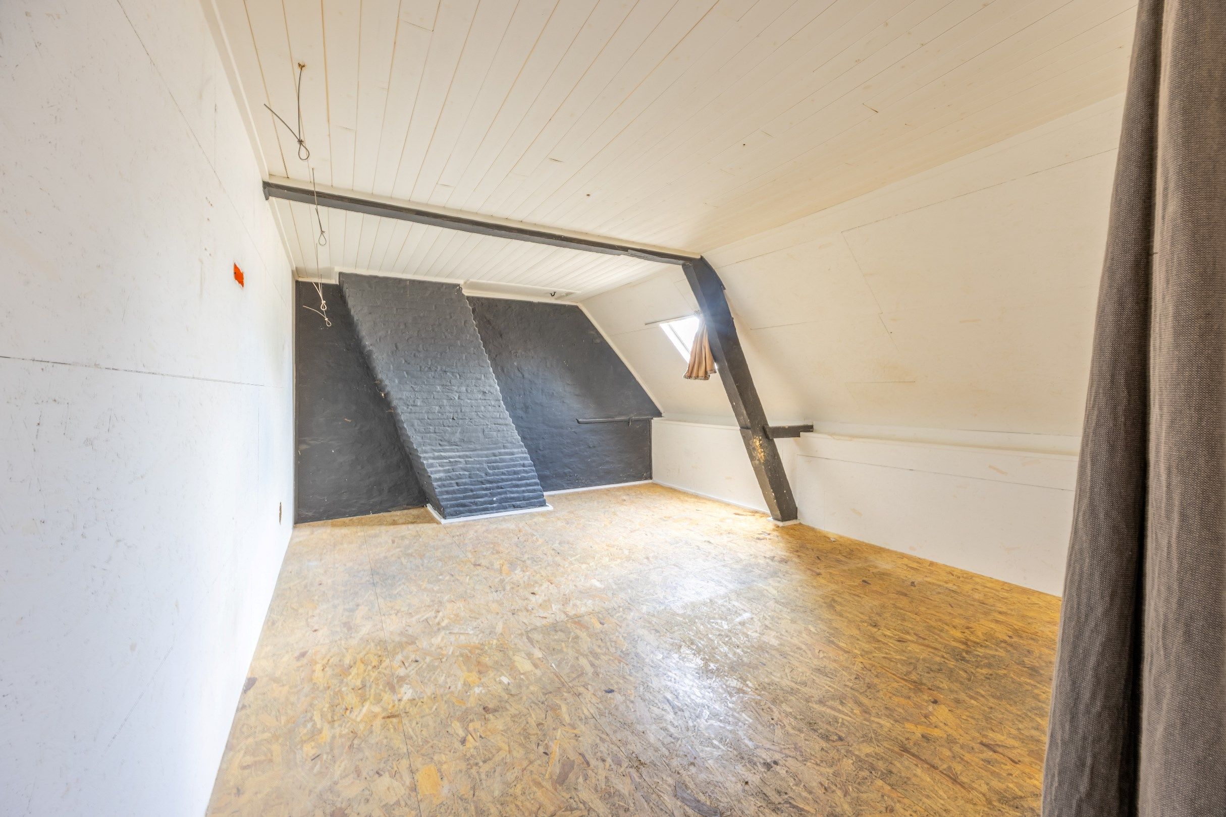 UITZONDERLIJKE WONING OP CENTRALE LIGGING foto 12