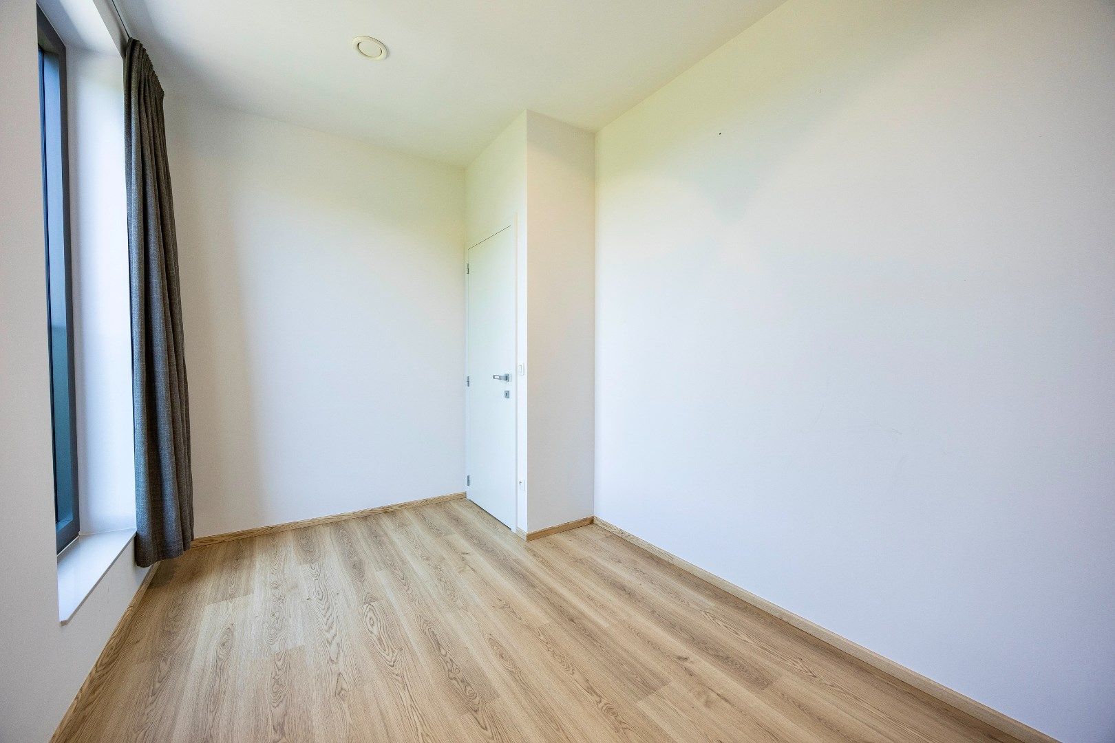 Exclusieve penthouse met ruim terras op toplocatie in Buizingen foto 14