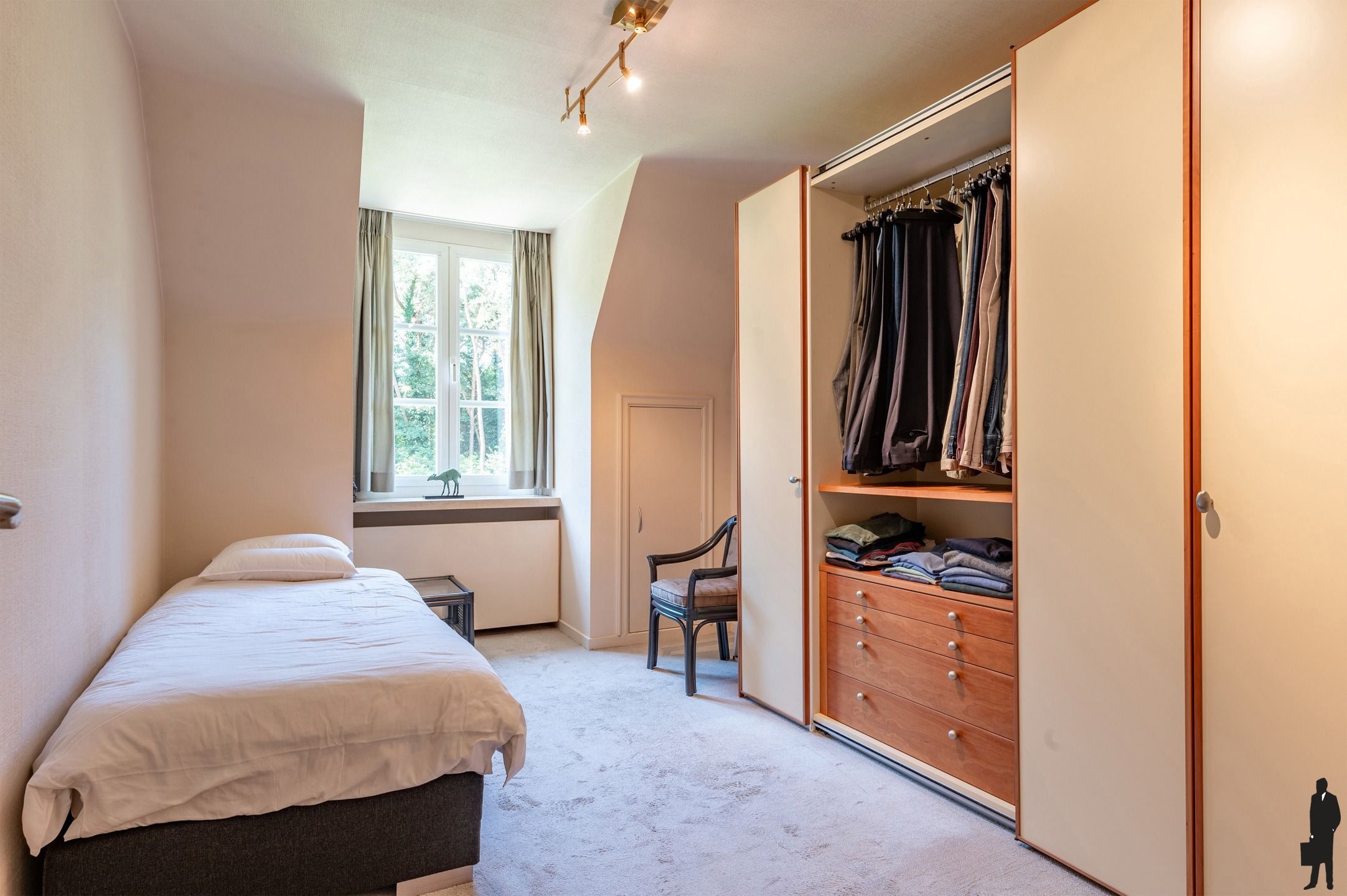 Een tijdloze statige villa, in perfecte staat van onderhoud op 5.040 m² grond! foto 23