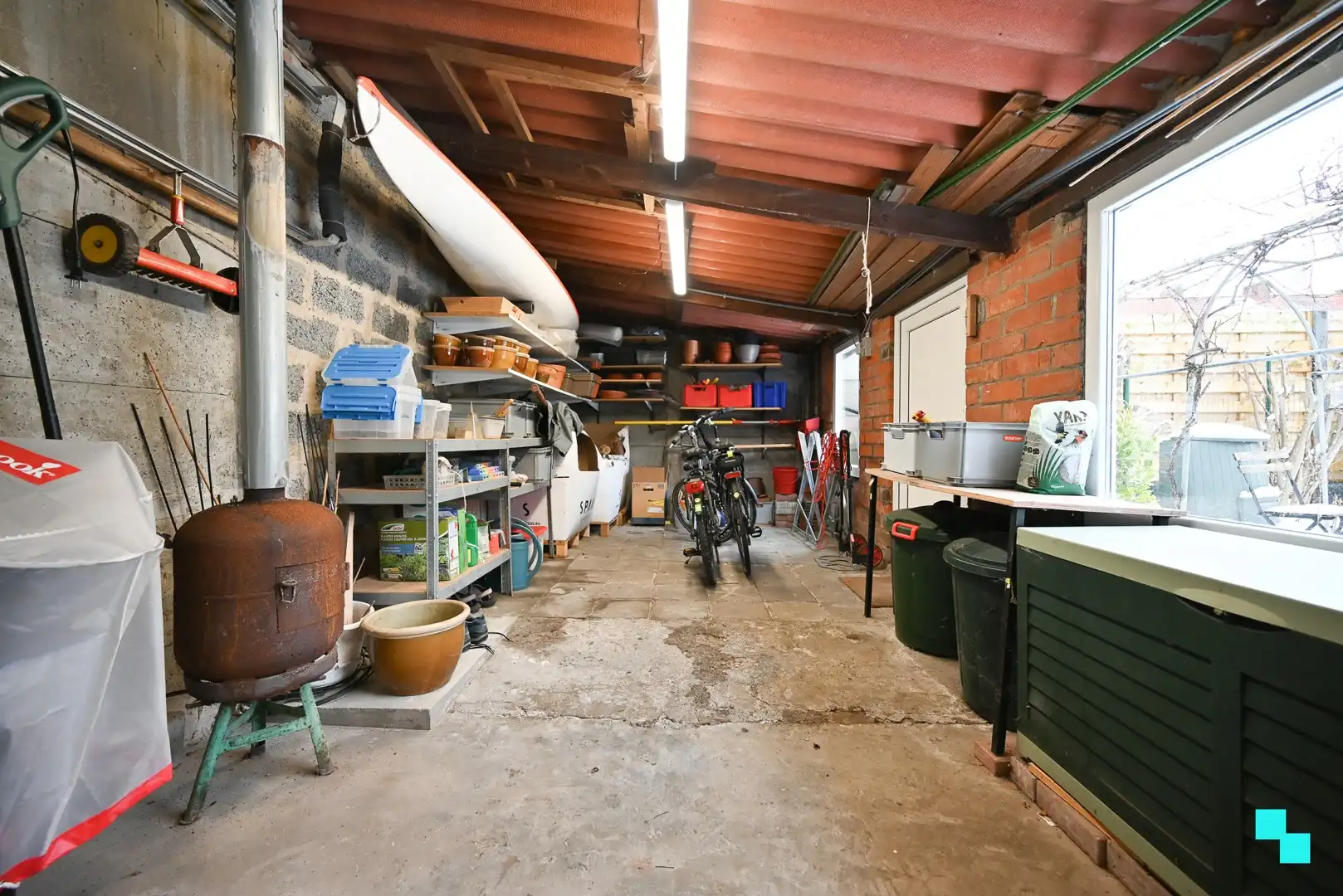 Verrassend ruime ééngezinswoning in Emelgem foto 29