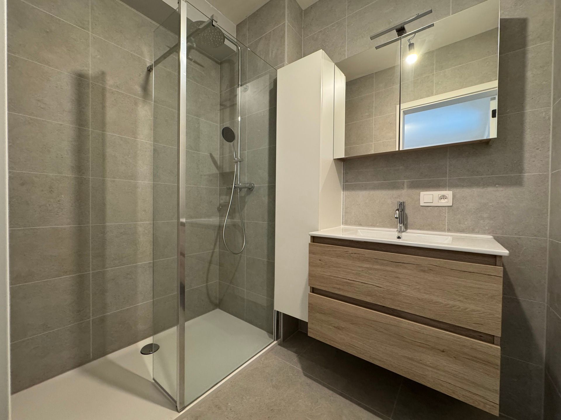 Prachtig 2 slpk appartement te Sint-Amands foto 5
