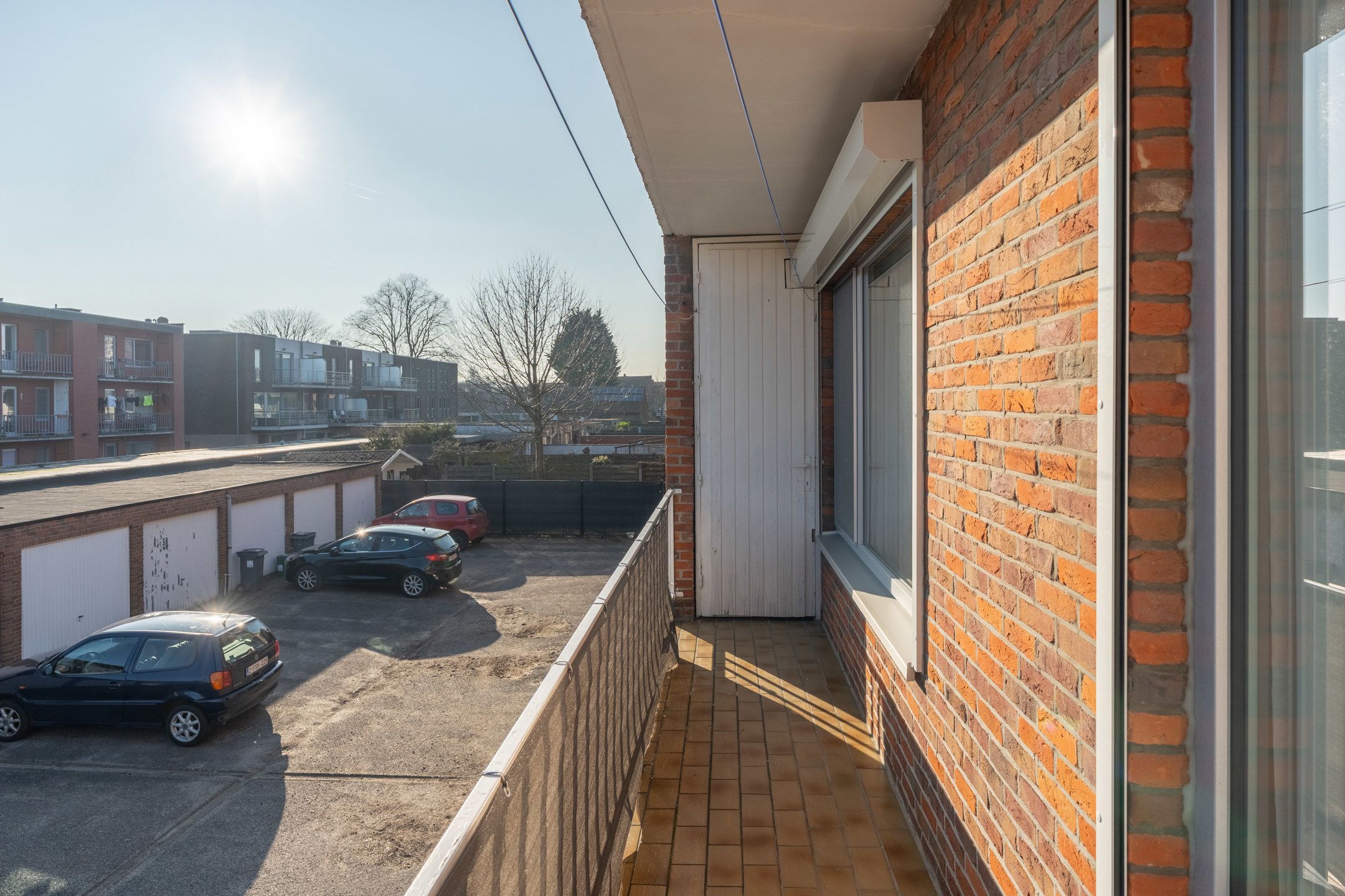 Vernieuwd en energiezuinig app. met 2 slpk en garage en stpl foto 19