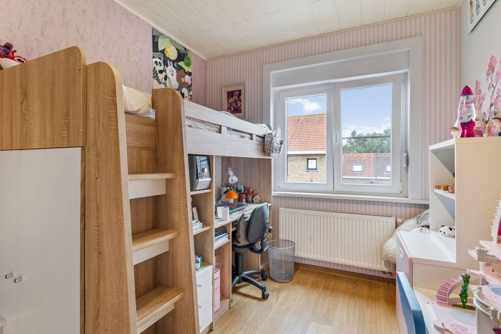 Instapklare woning met gezellige tuin te Lissewege foto 10