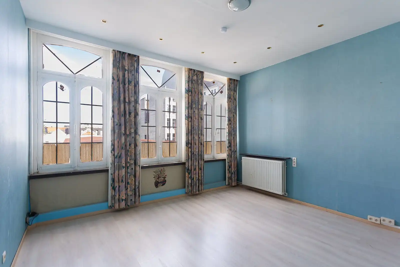 Ruime triplex met 5 slpk en terras in Antwerpen foto 24
