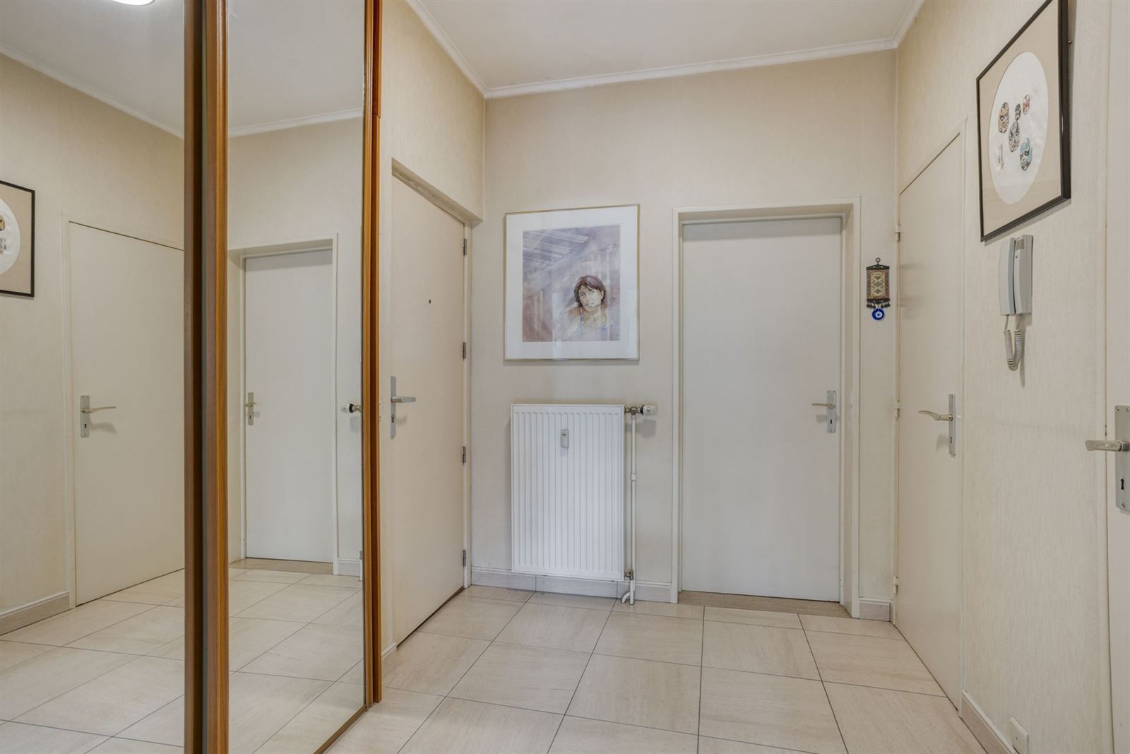 Gelijkvloers appartement met 1 slaapkamer + terras/tuin te Drogenbos foto 3