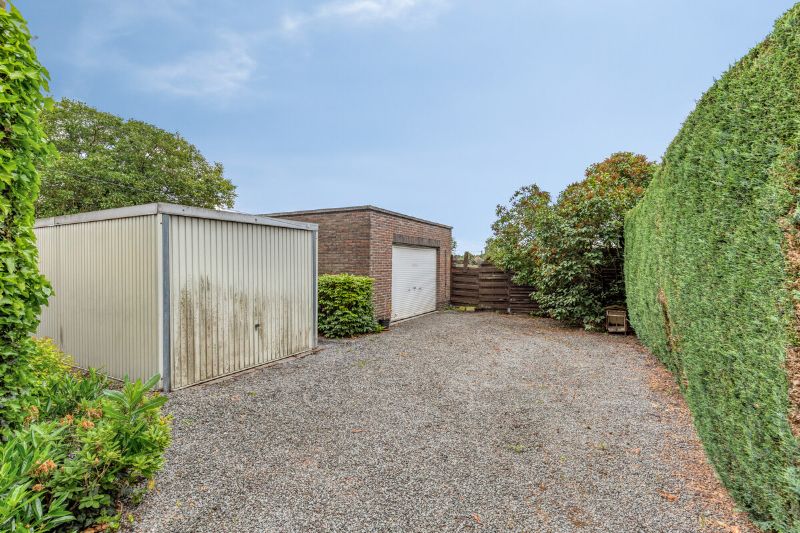 Ruime woning met veel potentieel op topligging – 1061 m² grond, zuidgerichte tuin! foto 14