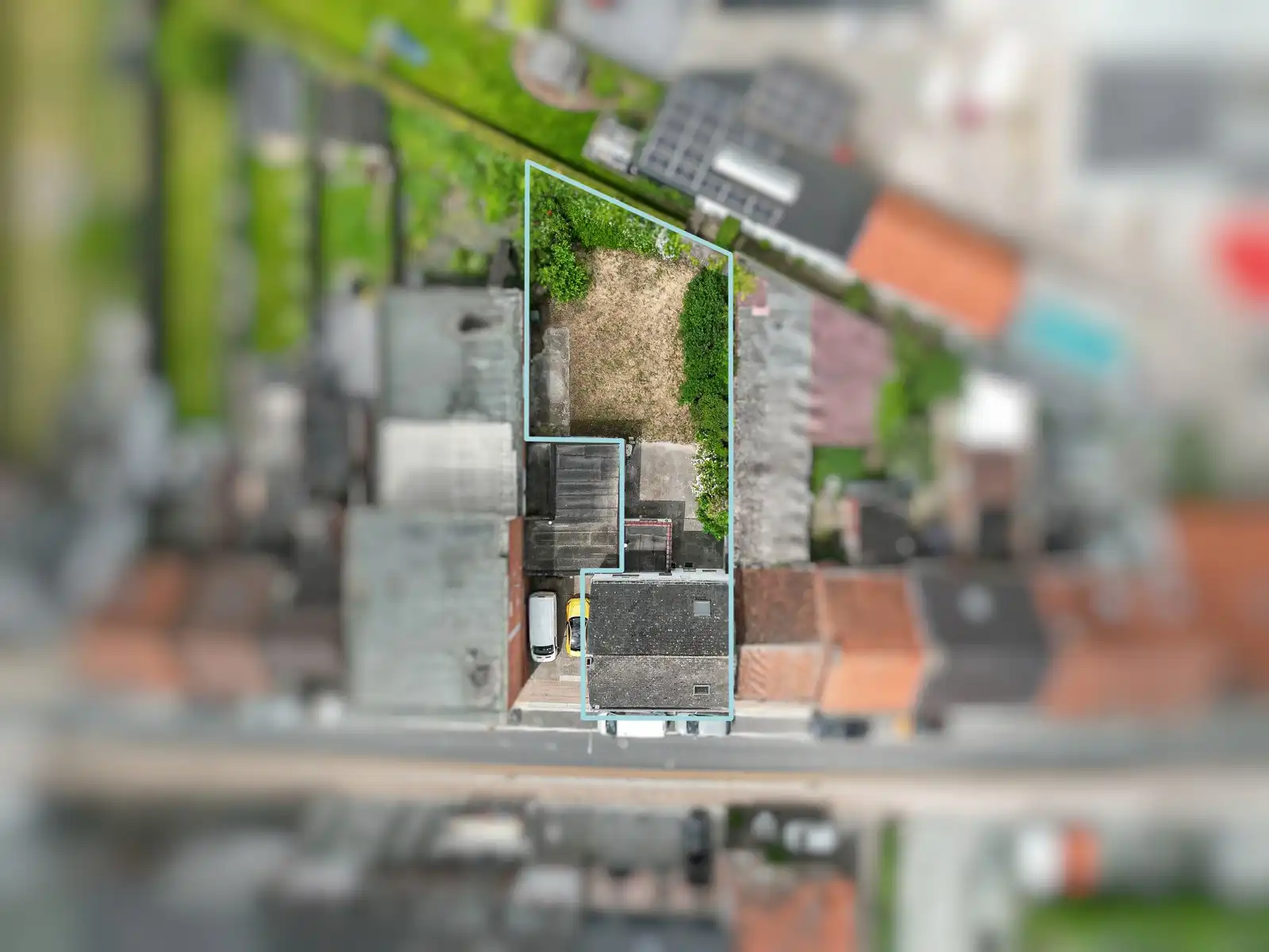 Te renoveren woning met tuin in centrum Londerzeel foto 2