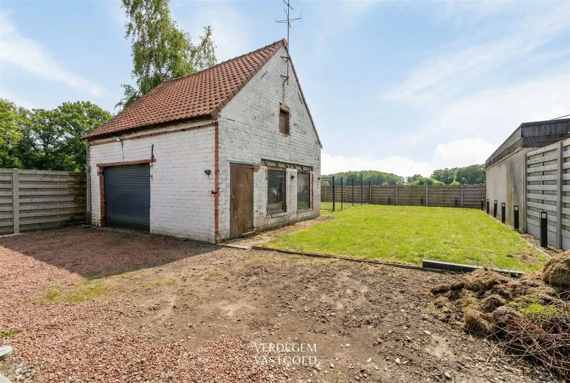 Ruime vrijstaande woning met 3 slaapkamers, tuin en garage / atelier foto 15