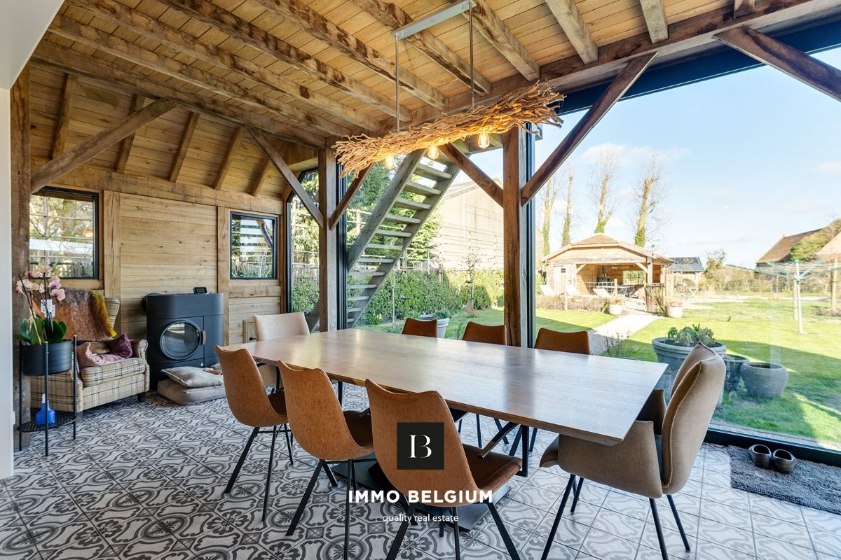 Prachtige exclusieve kangoeroe-villa met bijgebouw foto 15