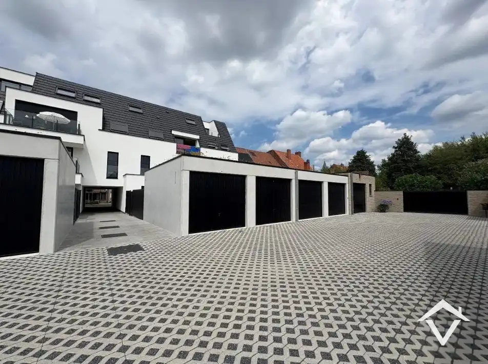 Uniek nieuwbouw appartement met 2 slaapkamers en veel zonlicht te Eernegem foto 30