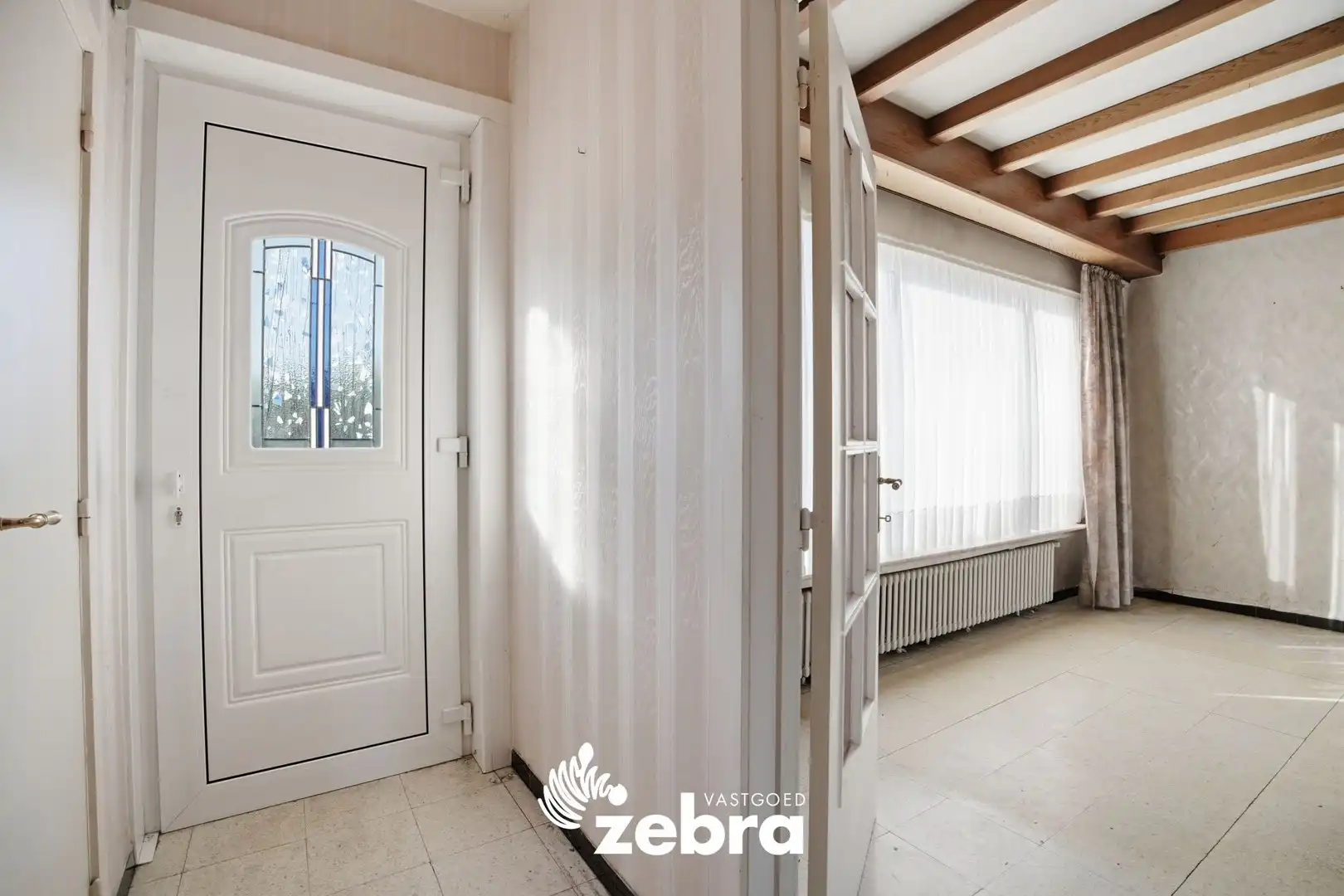 Gesloten bebouwing met 4 slaapkamers op een boogscheut van centrum Brugge! foto 4