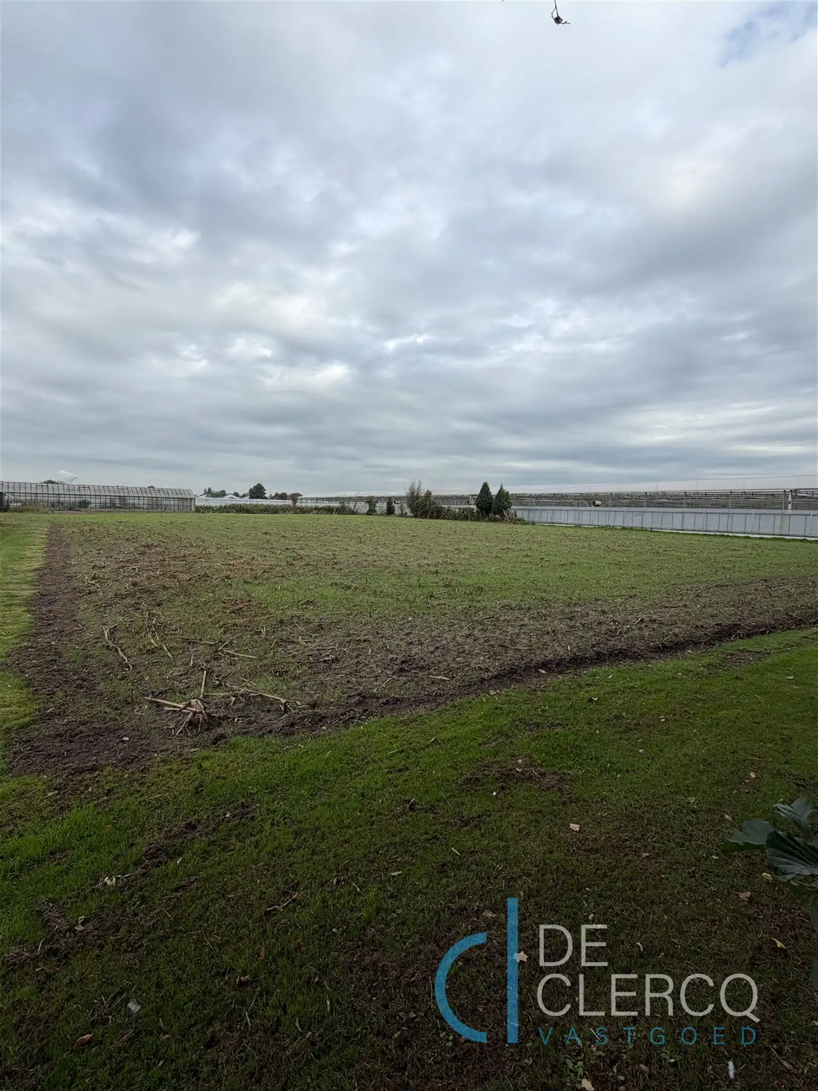 Royaal perceel bouwgrond te koop zonder bouwverplichting!  foto 5