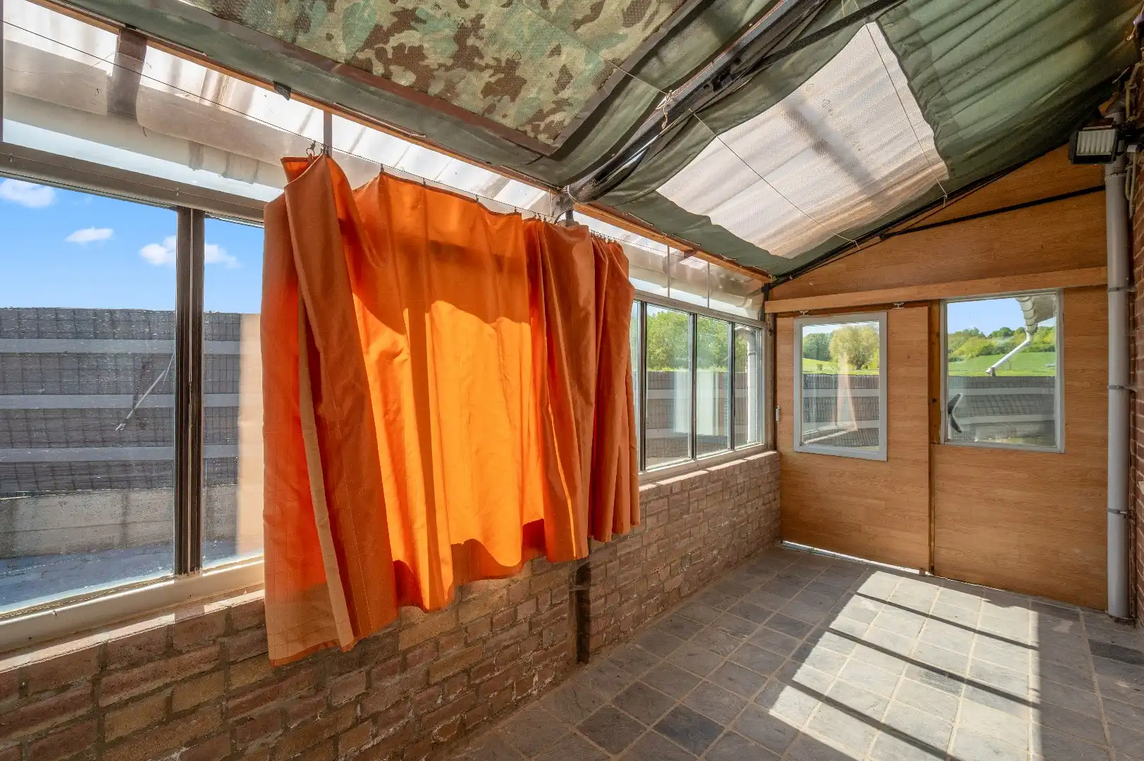 Gezinswoning met 4 slaapkamers in het rustige Hoegaarden foto 16