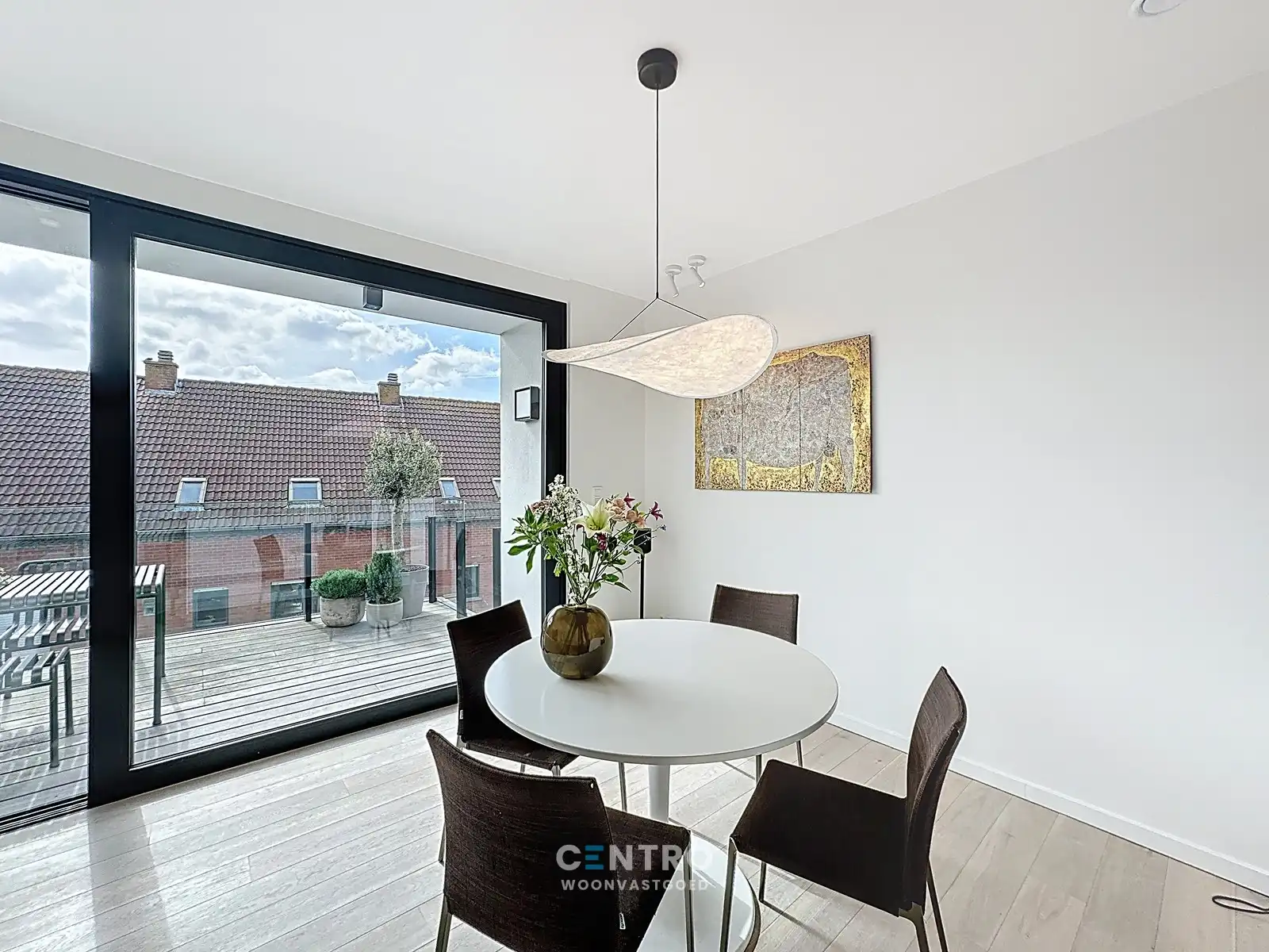 Instapklaar en stijlvol afgewerkt appartement met zonneterrassen! foto 6