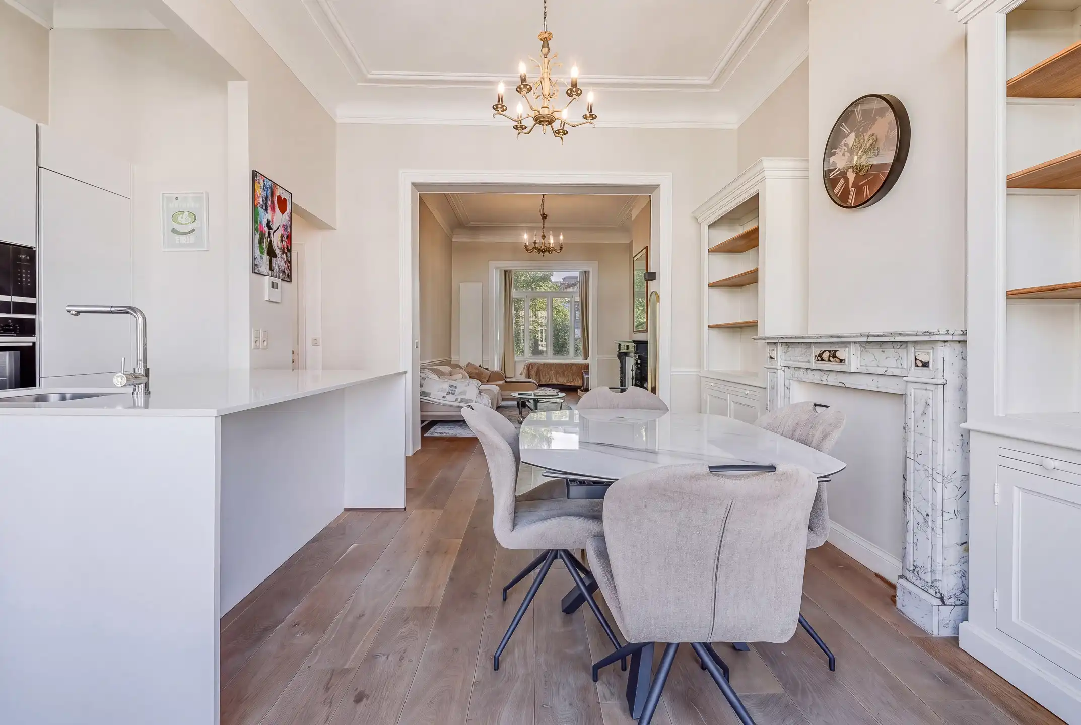 Licht en sfeervol appartement met 1 slaapkamer! foto 8