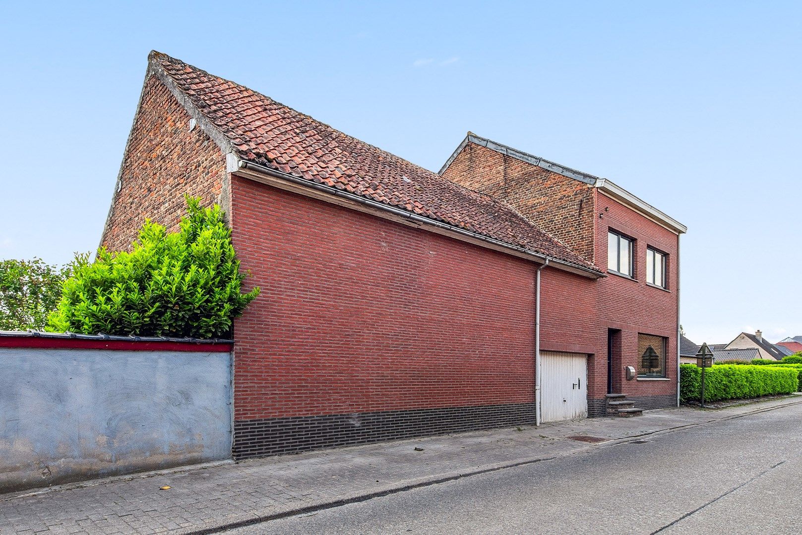 Verrassend mooie woning met 3 slaapkamers en schuur foto 6