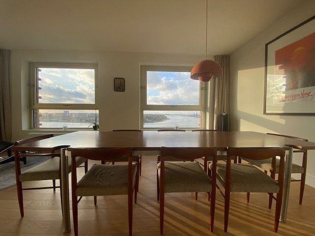 Ruime en gemeubelde penthouse op het trendy Eilandje. foto 7