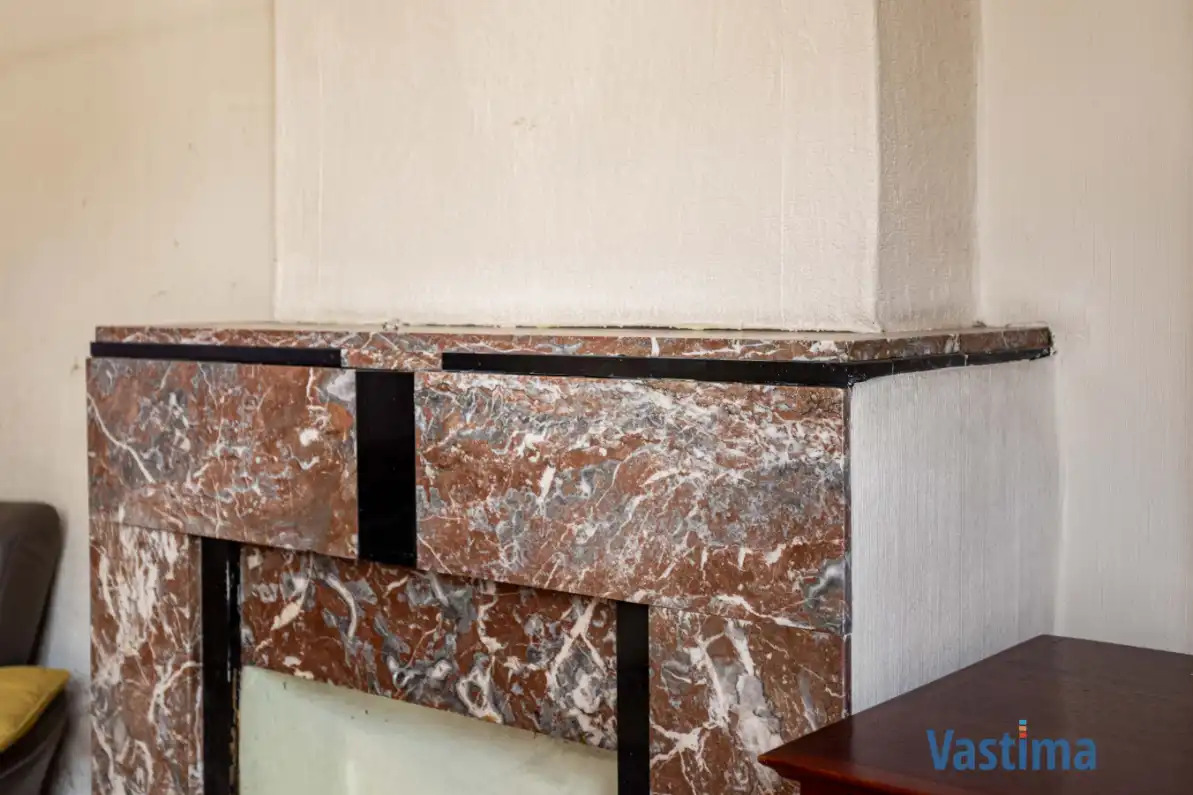 Te renoveren woning met tuin nabij OLV-Ziekenhuis foto 9