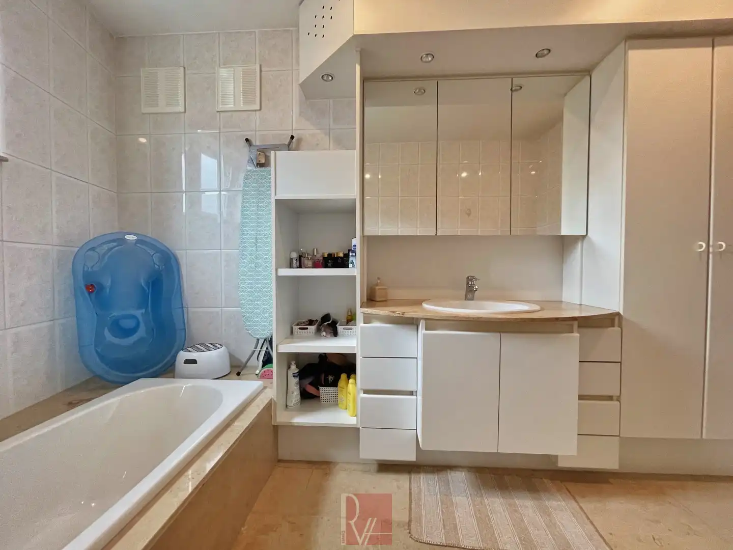 Gelijkvloers appartement foto 9