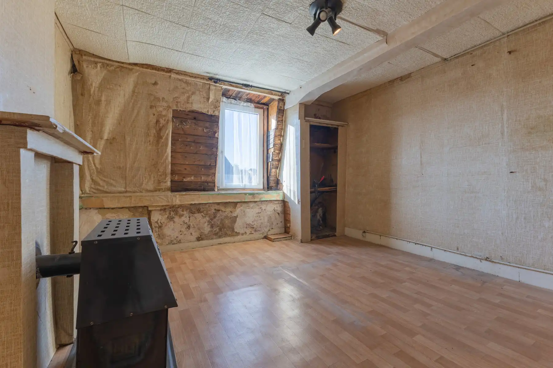 Gunstig gelegen te renoveren woning met tuin foto 20