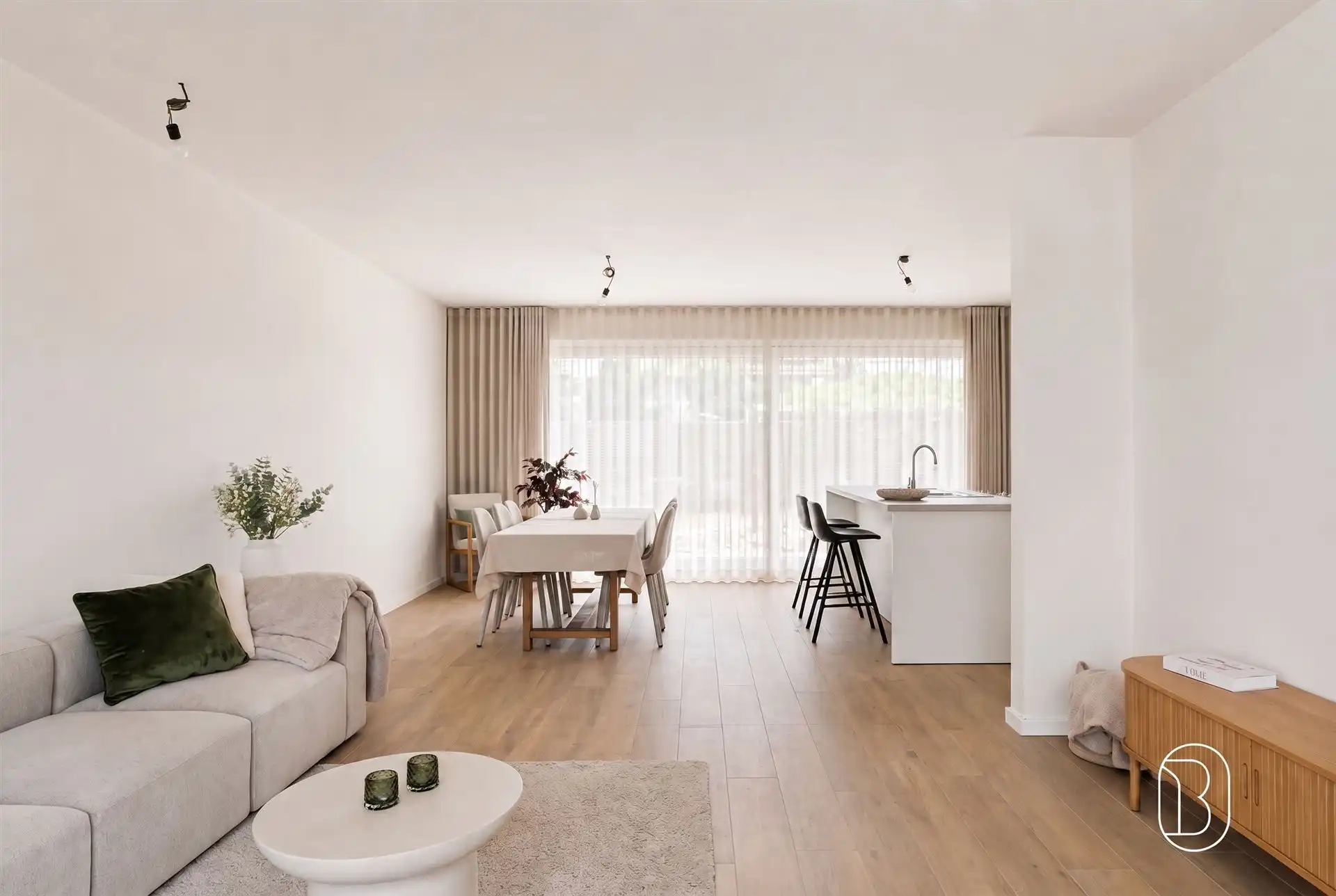 Landelijk gelegen bouwgrond in Sint-Eloois-Vijve te koop! foto 5