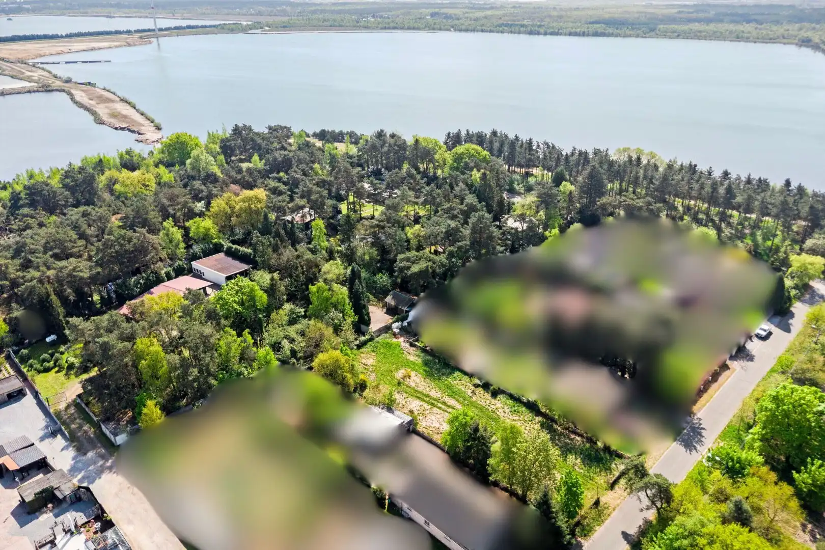 Prachtig gelegen bouwgrond van 1.277 m² voor ruime open bebouwing ! foto 3