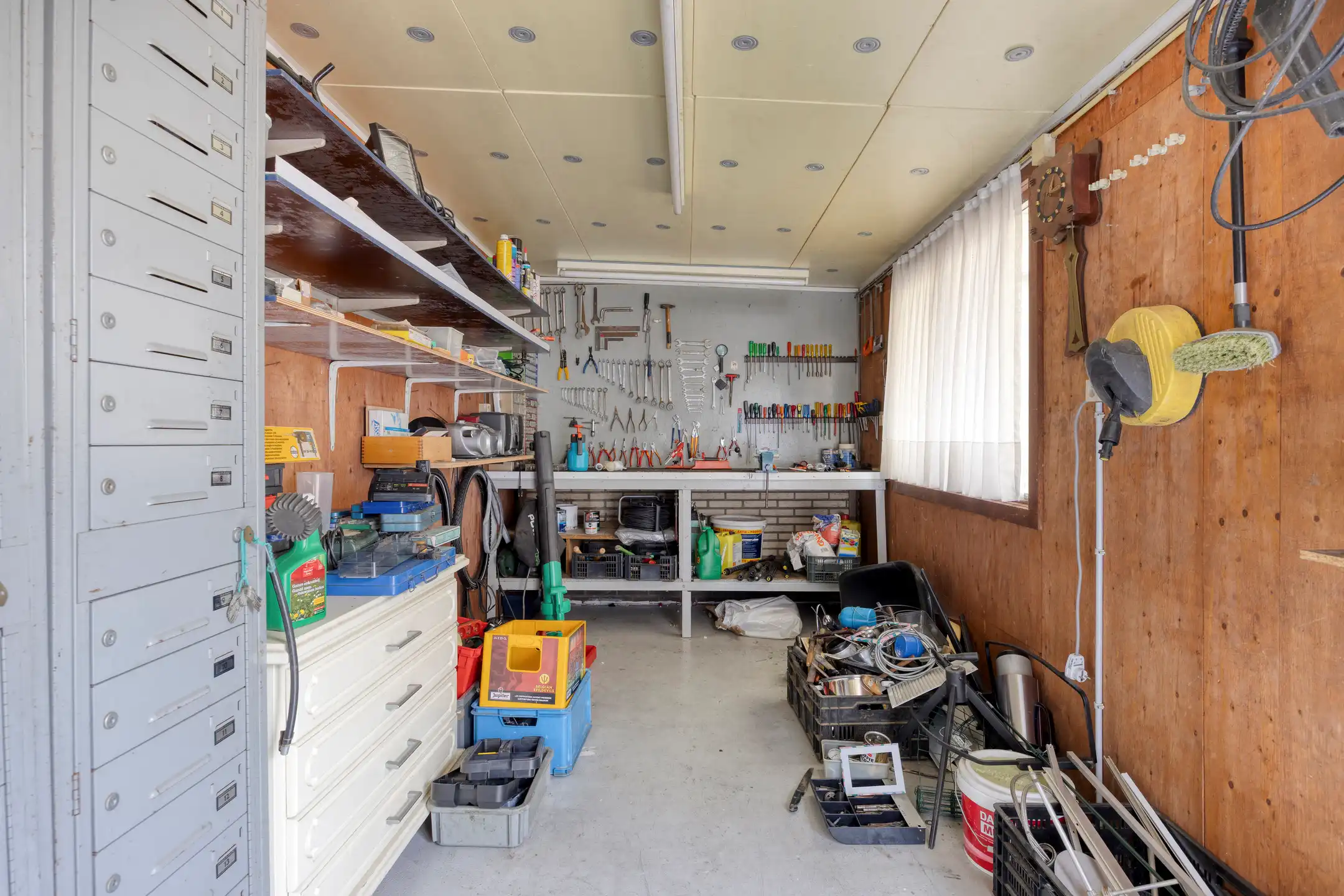 Ideale gezinswoning met 3 slaapkamers en dubbele garage foto 32