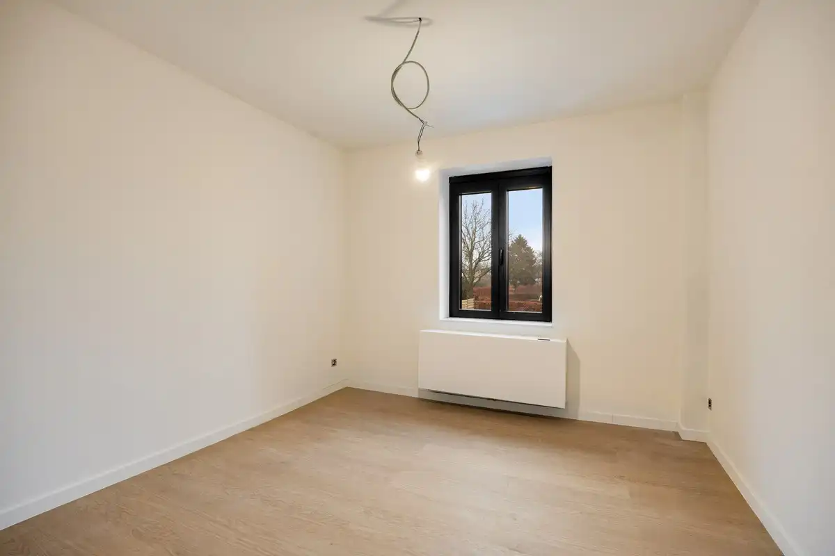 Volledig gerenoveerde halfopen bebouwing met 3 slaapkamers, tuin, terras en garage in Kumtich! – EPC 95 kWh/m² - bewoonbare opp. 153 m² foto 17