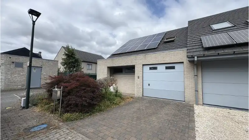 Energiezuinige 3-slaapkamerwoning met ruime GARAGE, CARPORT en TUIN te huur in Torhout foto 12