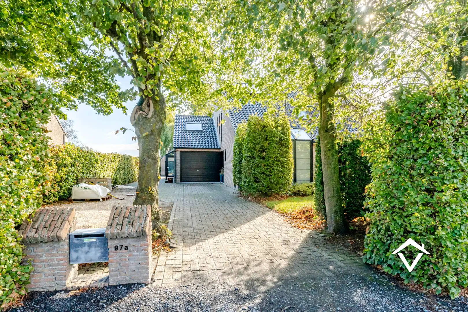 Instapklare woning met 6 slaapkamers op een topligging te Koekelare  foto 30