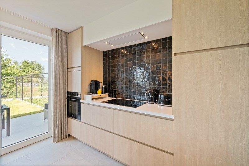 Half-open instapklare woning met 3 slaapkamers foto 6