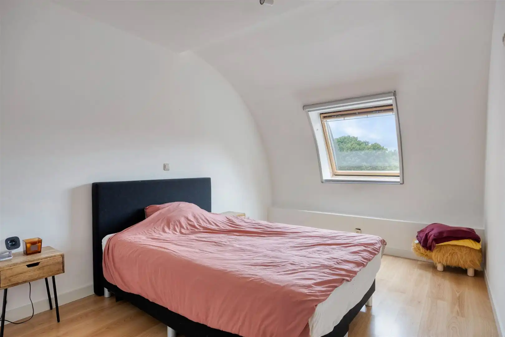 TE KOOP: Instapklaar duplexappartement met 3 slaapkamers en prachtig terras in hartje Zolder! foto 15