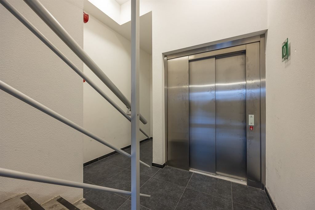 Energiezuinige studio met terrasje foto 12