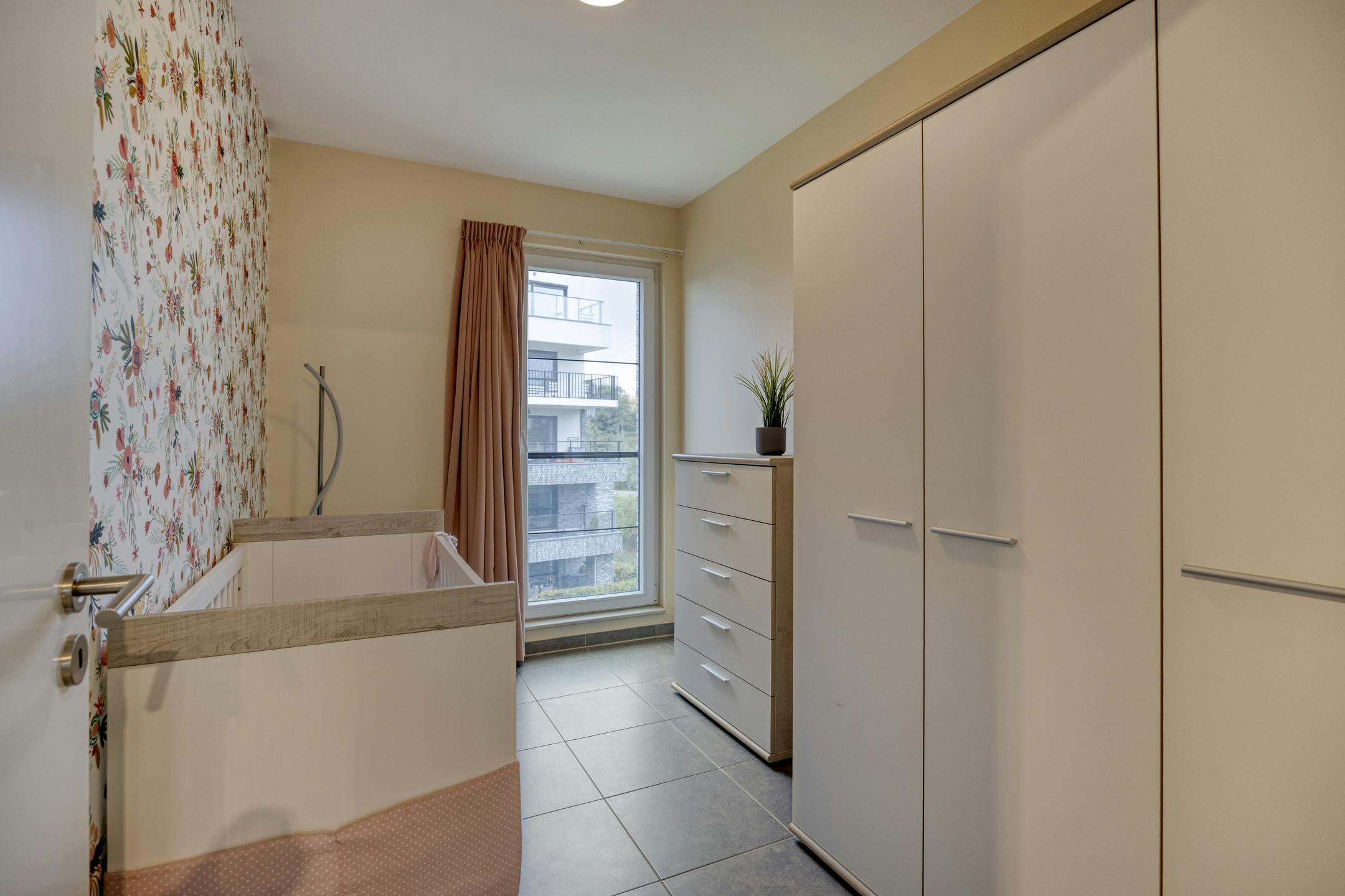 Energiezuinig appartement met terras in Boom foto 8