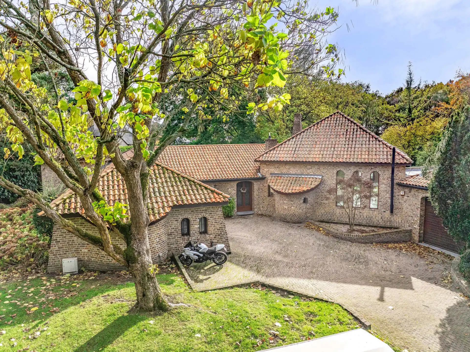 Unieke woning met prachtige tuin en veel privacy foto 27