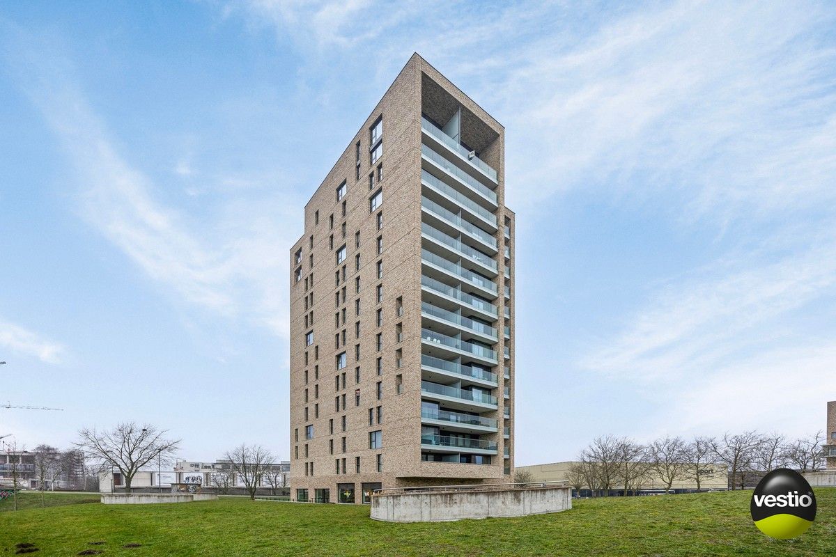 Lichtrijk duplex-appartement met Uniek uitzicht over de Hasseltse skyline. foto 20