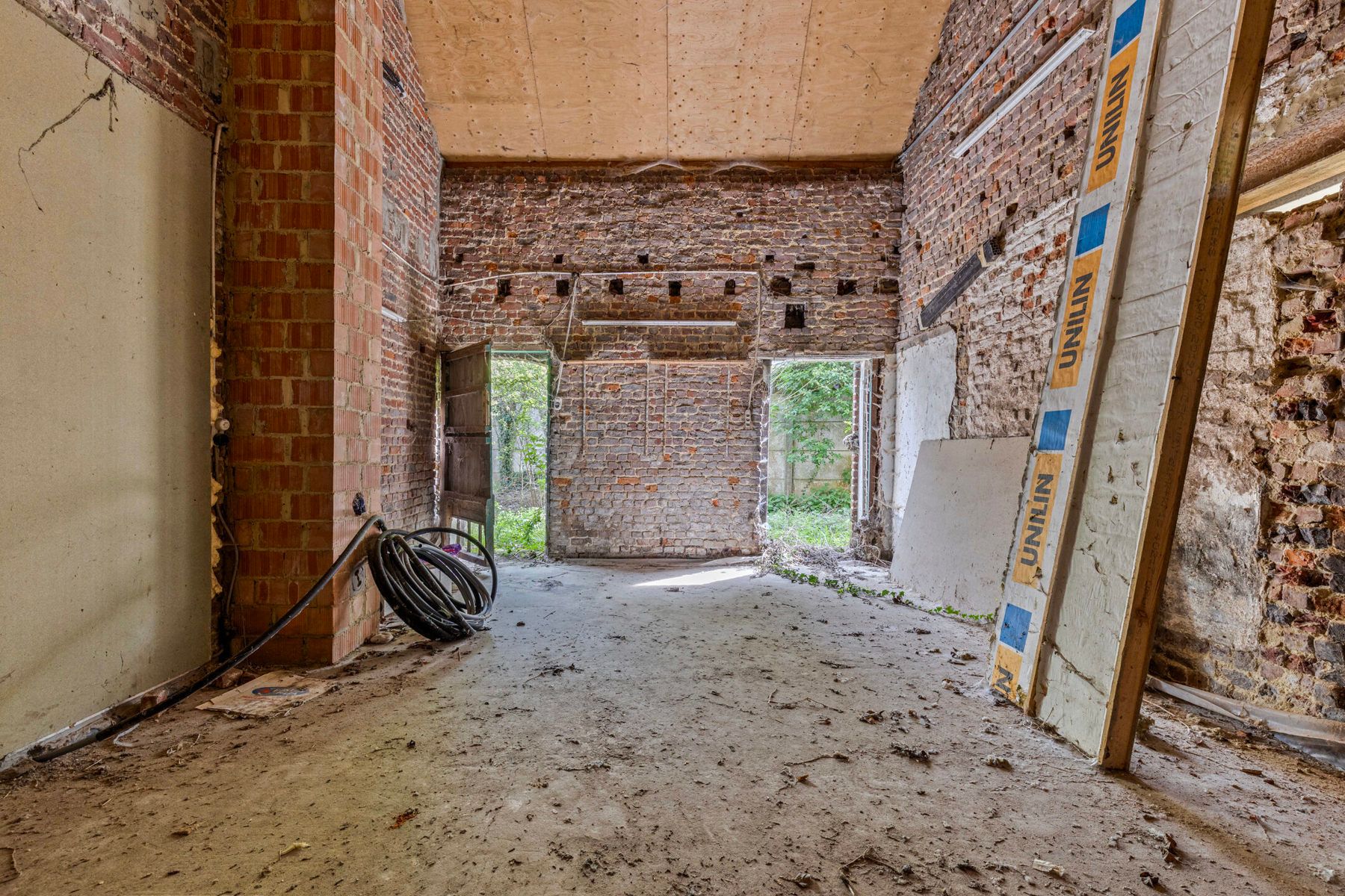 *** ONDER COMPROMIS *** foto 17