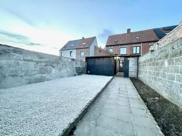 WONING | 2 KAMERS | TUIN |PARKING | GARAGE foto 16