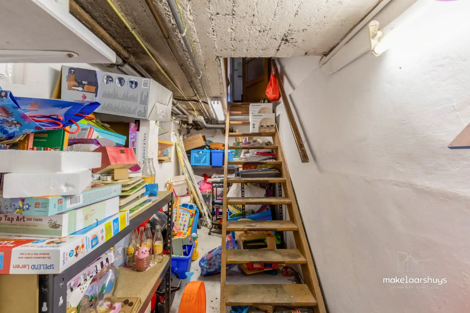 Ruime woning met 4 slpk en aangename tuin te Sint-Amandsberg foto 20